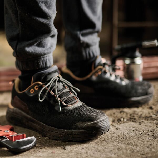 Crossfort S1 X-over metal-free safety trainers Thumbnail